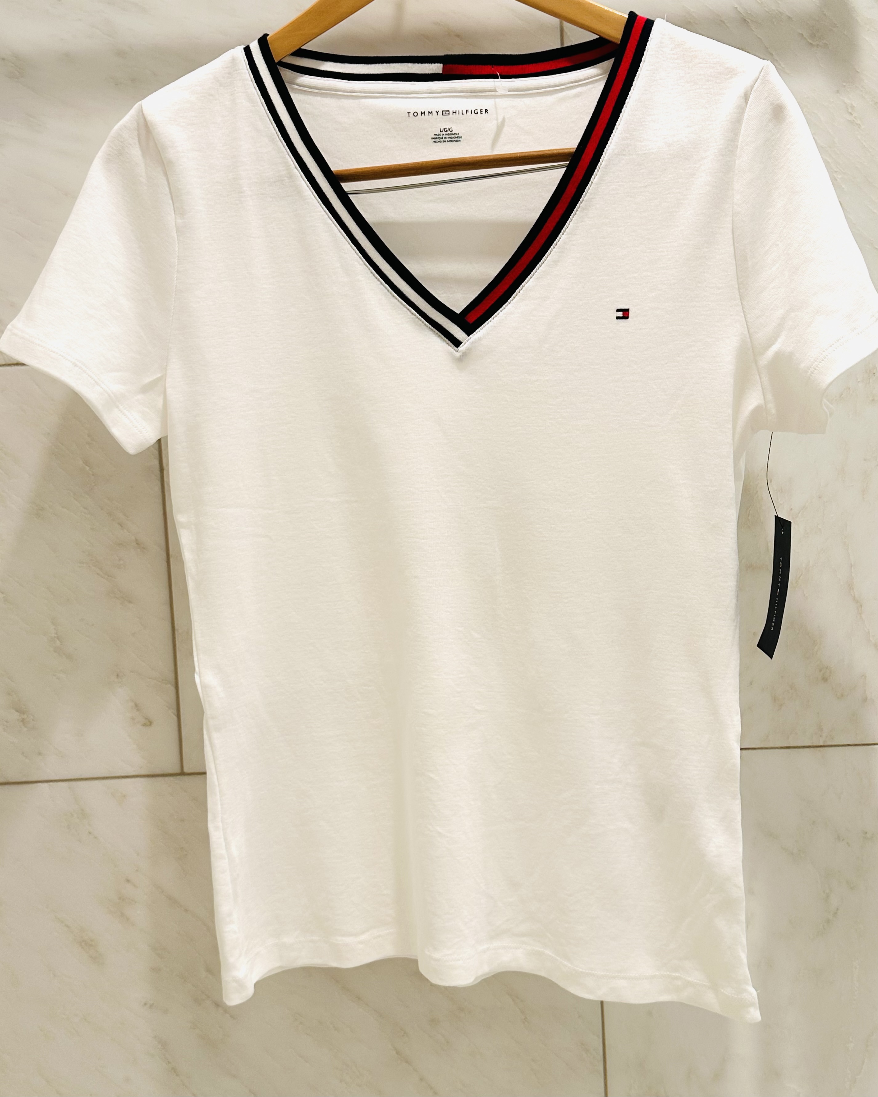 Футболка женская Tommy Hilfiger М, L — фото товара