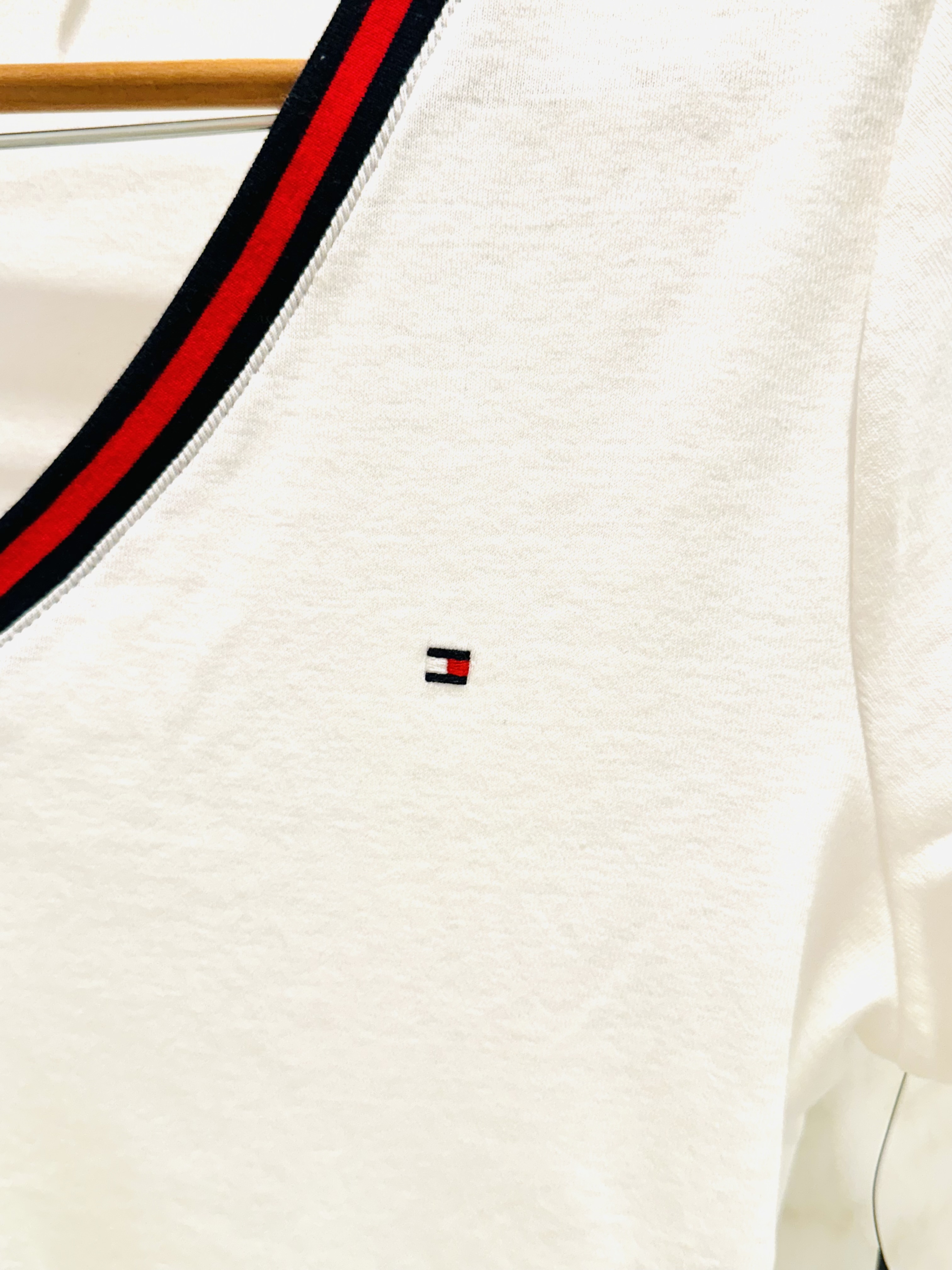 Футболка женская Tommy Hilfiger М, L — фото товара
