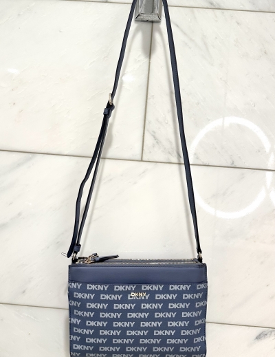 Женская сумка кроссбоди DKNY — миниатюра фото