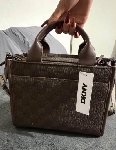 Женская сумка тоут DKNY — миниатюра фото